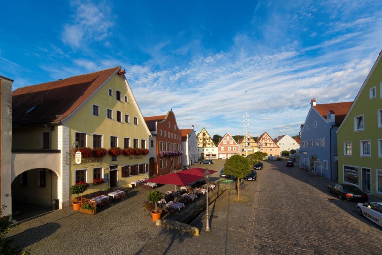 Zum Dallmayr Hotel Garni Berching Kültér fotó